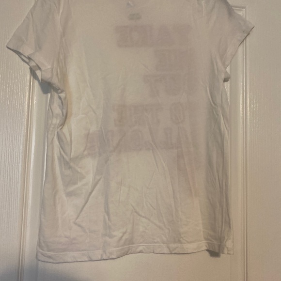 Philadelphia Phillies Take Me Out to the Ballgame Majestic Womens Medium T-Shirt - Picture 3 of 3